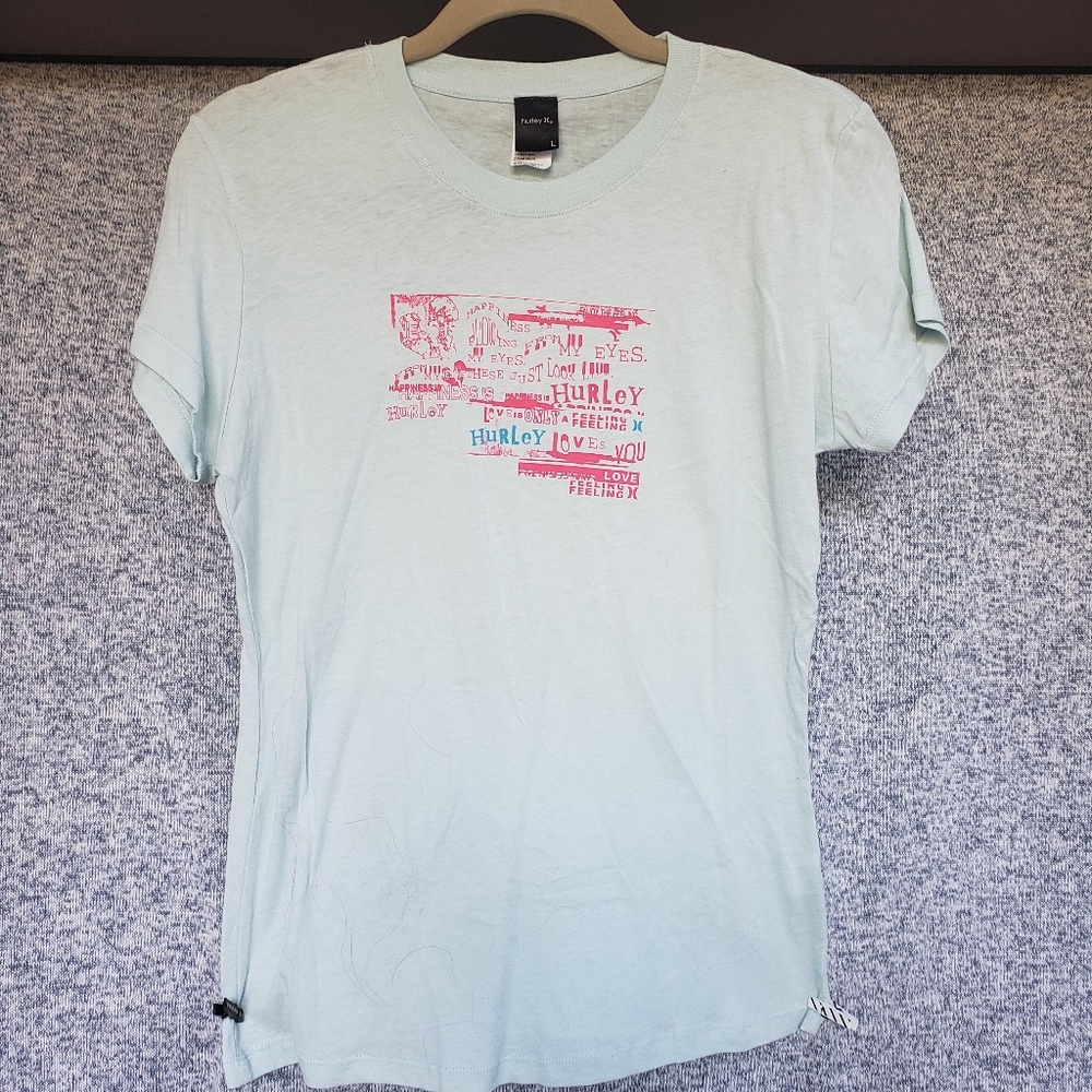 Hurley Tee Shirt Large Light Blue Pink